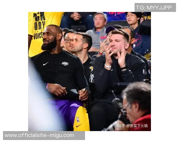 12月8日火箭对阵湖人精彩回顾及赛后分析展望未来比赛走势